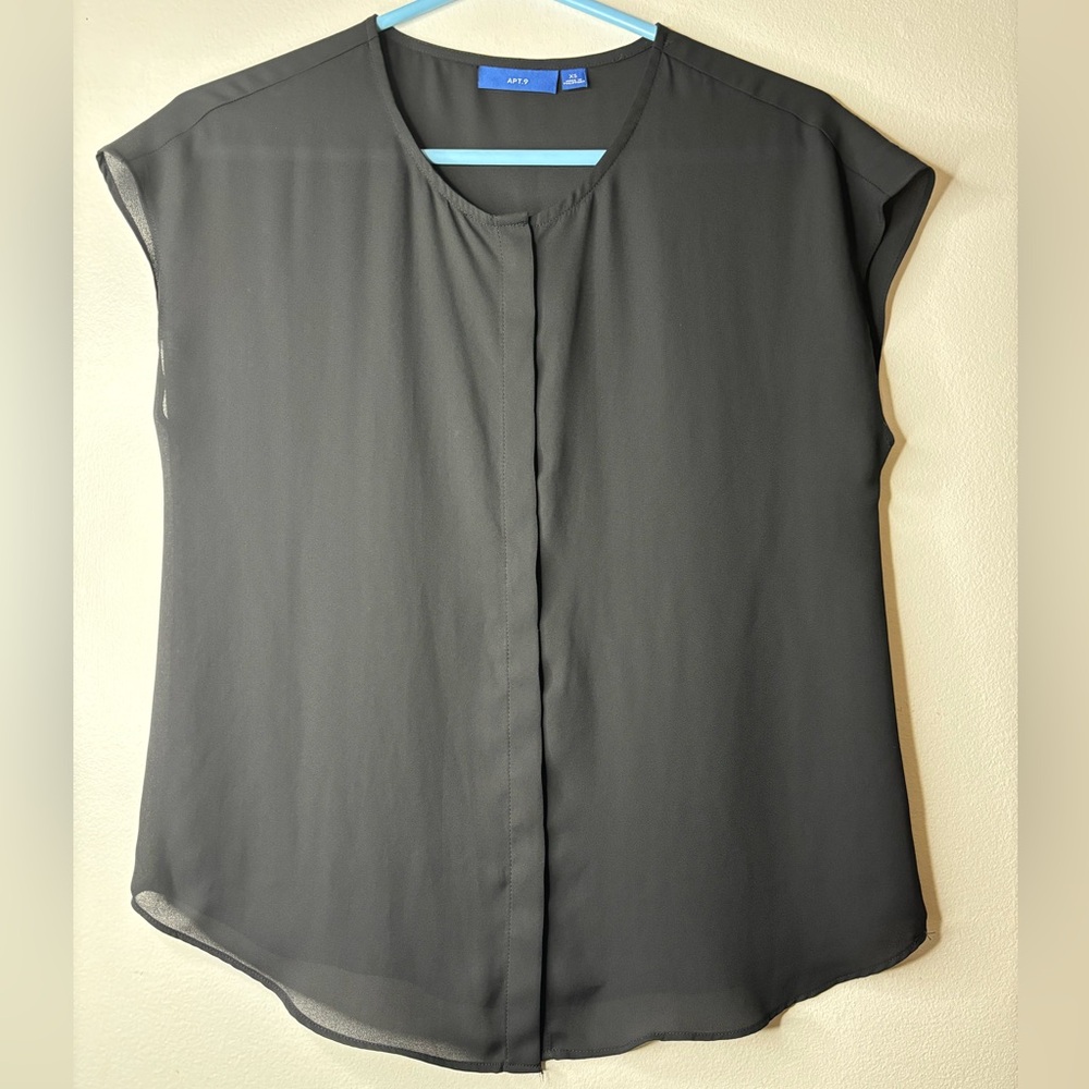 APT. 9 Top Women’s Blouse Size Small